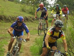 En La Primavera hay más de 20 rutas para el ciclismo de montaña, pero sólo tres están autorizadas. EL INFORMADOR  /