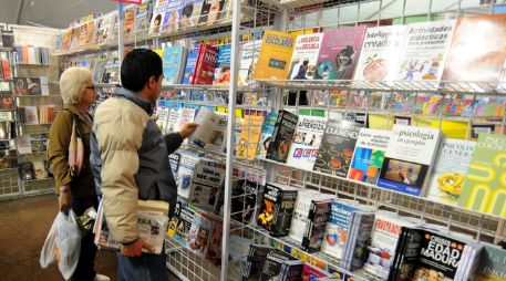 Las compañías sugieren que imponer un precio único para la venta de los ejemplares representa una violación a sus libertades. ARCHIVO  /