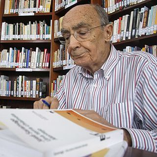 Convocan a participar en el Premio de Ensayo 'José Saramago'