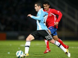 Fernando Gago buscará mejor suerte en el futbol italiano. MEXSPORT  /