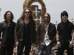 El grupo mexicano se muestra durante el rodaje de su más reciente video 'El Verdadero Amor'. AP  /