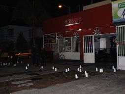 En la escena del crimen fueron levantados 27 casquillos entre los calibres 9 milímetros y .38 súper. O. RUVALCABA  /