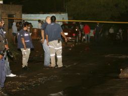 Autoridades llegaron al lugar del homicidio. O. RUVALCABA  /