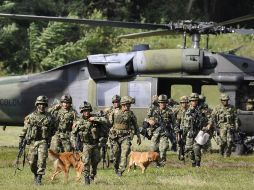 El operativo fue un esfuerzo conjunto entre el Ejército y miembros de la Fuerza Aérea. AP  /