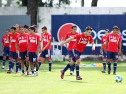 Jugadores de Chivas, durante sesión de entrenamiento en Verde Valle. E.PACHECO  /
