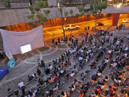 Por primera ocasión la explanada que rodea al monumento a Cristóbal Colón fue utilizada para una conferencia. S. NÚÑEZ  /