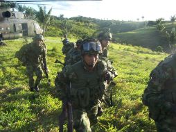 Además de la detención, se confiscaron armas de fuego, celulares, computadoras y memorias USB. ARCHIVO  /
