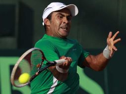 Miguel Gallardo on pudo vencer a Campozano. AP  /