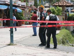 El homicidio es perpetrado en una zona residencial; los ejecutores logran evadir la vigilancia de la Policía Municipal. M. INFANTE.  /