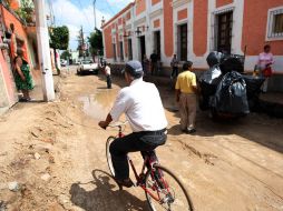 En la remodelación de la zona de El Refugio se pretende ampliar las banquetas para ofrecer más espacio al peatón. A. MADERA.  /