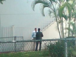 Alrededor del mediodía, Vergara recorrió las instalaciones y platicó con algunos miembros del equipo. A RAMÍREZ  /