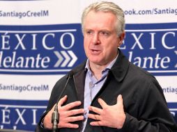 El precandidato presidencial Santiago Creel dijo que de ser el mandatario no bajará la guardia contra el crimen organizado. ARCHIVO  /