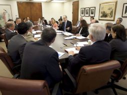 El FMI redujo su proyección para la expansión de la Zona Euro este año casi medio punto porcentual, a 1.6%. ARCHIVO  /