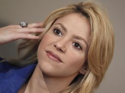El estilista, Sascha Breuer, cree que Shakira necesita reinventarse con urgencia. ARCHIVO  /