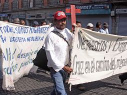 El camión en el que viajaban los migrantes perdió contacto con la empresa a la altura de Monterrey. ARCHIVO  /