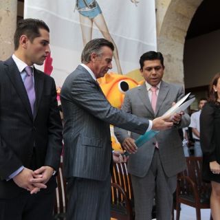 Llega Antorcha Panamericana al Congreso