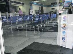 La institución asaltada está ubicada entre la Calle 54 y Esteban Alatorre, en la Colonia San Juan Bosco. ARCHIVO  /