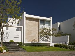 Casa Natalia. Ganó la plata de la Bienal Regional de la Federación de Colegios de Arquitectos de México. CORTESÍA: AGRAZ ARQUITECTOS  /