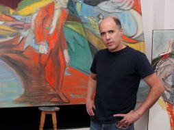 Roberto Rébora, en su estudio de Guadalajara. ''Adopto elementos que a estas alturas me pertenecen...'', explica. M. FREYRÍA  /