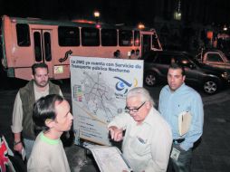 Autoridades brindan información sobre el Búho Nocturno, pero usuarios piden que los recorridos sean más frecuentes. E. PACHECO  /