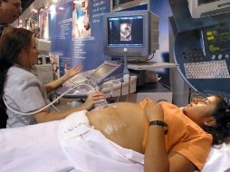 Fue en el Foro sobre Maternidad Segura y Acceso Universal a la Salud Sexual y Reproductiva donde se habló de estos temas. ARCHIVO  /