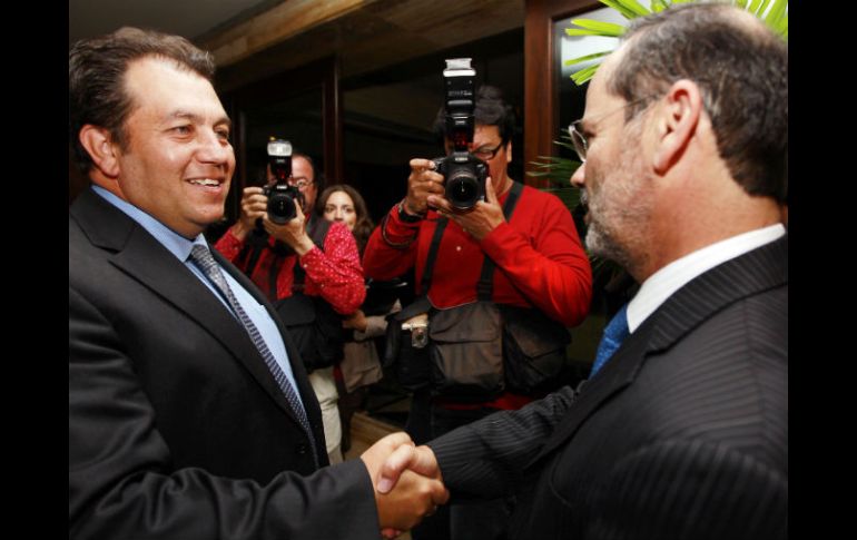 Herbert Taylor Arthur aseguró que en reunión con Gustavo Madero no se tocó el tema de sus aspiraciones políticas. ARCHIVO  /