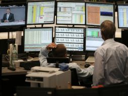 La economía se deterioró abruptamente en el tercer trimestre, según un sondeo. AFP  /