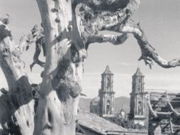 La muestra, que abre hoy a las 19:00 horas, integra 23 imágenes facsimilares de las tomadas por el autor de Pedro Páramo.  /