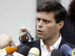 Leopoldo López, de 40 años, ha sido propuesto como candidato presidencial por el partido Voluntad Popular, de centroderecha. ESPECIAL  /