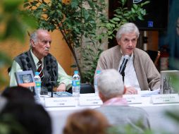 Juan Francisco Rulfo y Víctor Jiménez, presidente de la Fundación Juan Rulfo, estuvieron al frente de la presentación.  /