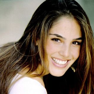 Hollywood le sonríe a Sandra Echeverría