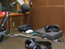 Tárnava dijo que se debe tener mucho valor para entrar en la industria radiofónica. ARCHIVO  /