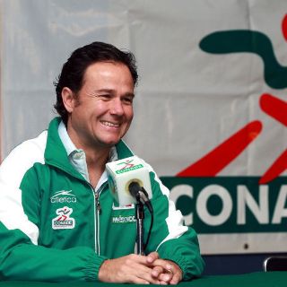 Bernardo de la Garza, comprometido con el éxito