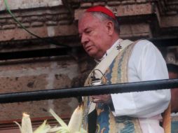 Por espacio de una hora, los 'romeros' estuvieron atentos a la ceremonia de recepción en la Basílica de Zapopan.  /