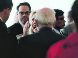 Hillary Clinton, secretaria de Estado de la Unión Americana, dialoga en Washington con amigos y simpatizantes. AFP  /