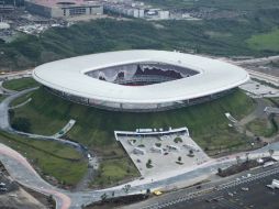 Periodistas internacionales se quedan boquiabiertos ante la magnitud de la construcción. MEXSPORT  /