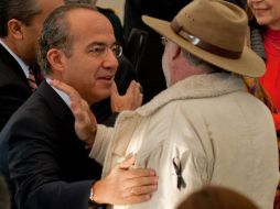 El Presidente Felipe Calderón aceptó que la lucha contra el crimen no sólo tiene que ser policiaca sino a través de otras vías. NOTIMEX  /