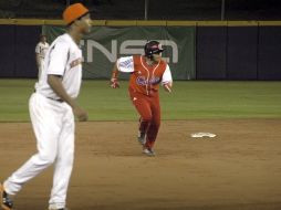 Esta fue la primera ocasión en que un equipo europeo disputa una final. EFE  /