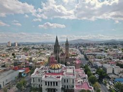 Guadalajara y su historia se han hecho más accesibles gracias a los cursos que inició en 1974 Ramón Mata Torres.  /