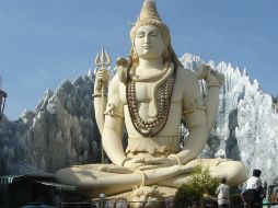 En la imagen una estuatua del dios Shiva, en Bangalore. ESPECIAL  /