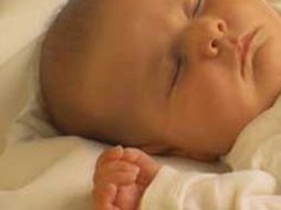 Se debe crear un ambiente de sueño seguro que pueda reducir el riesgo de SMIS. ESPECIAL  /