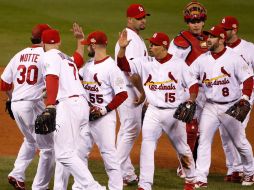 Cardenales de San Luis celebrando su victoria.AP  /