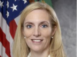 Lael Brainard, subsecretaria del Tesoro de EU, dijoq ue se deben crear programas que calmen los mercados. ESPECIAL  /