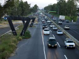 Imagen de las obras del Nodo Tutelar, ubicado en Periférico y Volcán Quinceo, que a la fecha no se han concluido.  /
