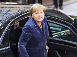 La jefa del gobierno alemán, Angela Merkel, aseguró que las decisiones tomadas están a la altura de la crisis. EFE  /