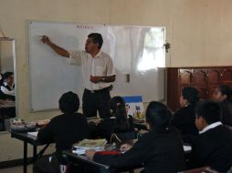 Los maestros de la sección 14 del SNTE, podrían ir de nuevo a paro porque aseguran el gobierno incumplió acuerdos.  /