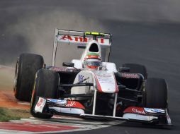 Checo durante la sesión de clasificación en el circuito de Buddh. EFE  /