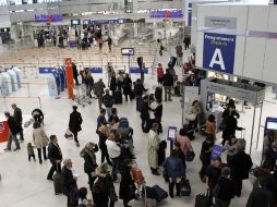 La aerolínea dijo que había cancelado vuelos a Nueva York, Tokio, Montreal y a varios otros destinos. AFP  /