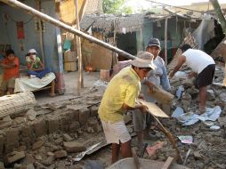 Al menos 88 casas fueron destruidas y otras 40 quedaron dañadas y declaradas inhabitables.  /