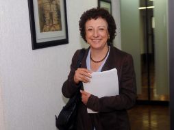 Jacqueline Peschard, a su llegada a la PGR para revisar denuncias con respecto a la protección de datos personales. ARCHIVO  /